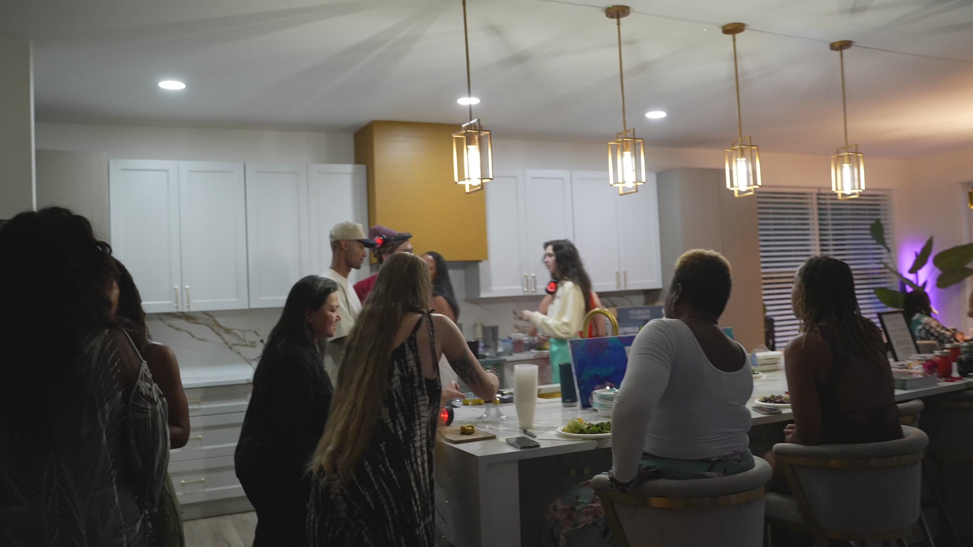 Luminous: Austin - Dec 21st - 4-10 pm